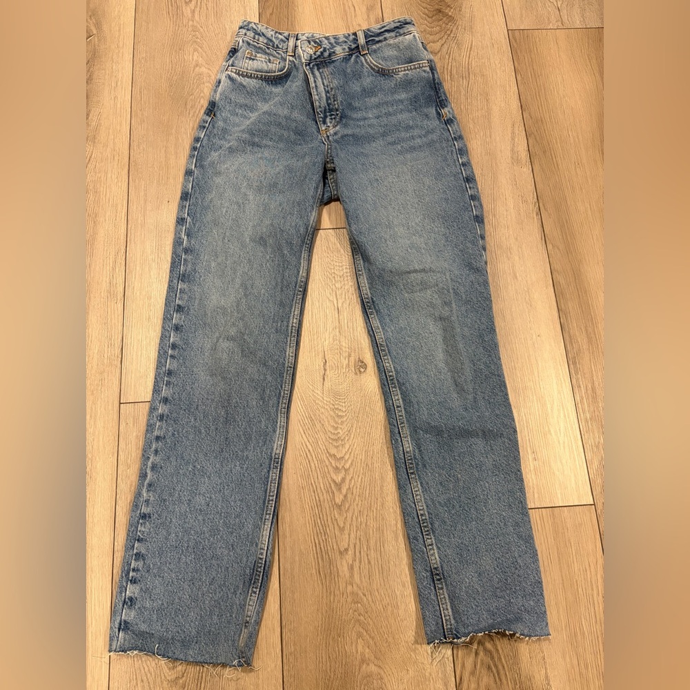 ZARA Straight High-Rise Cross Waist Jeans in Mid Blue